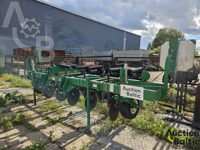 Deep cultivator Great Plains SS 0300