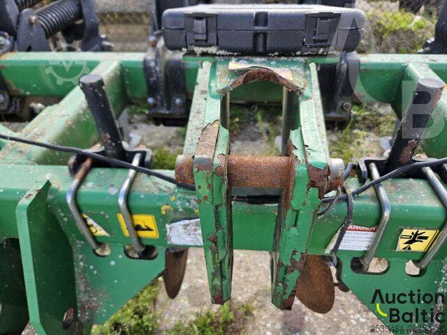 Deep cultivator Great Plains SS 0300