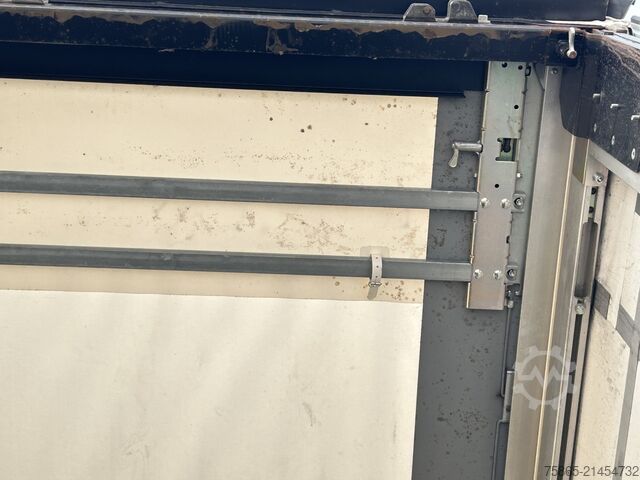 Curtain sided Fellechner MC21-S18 / Wipkar / Schuifzeil / Kooi Aap / Vol...