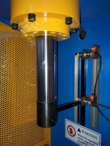 Hydraulic C-frame press Metal Technics Polska PRASA HYDRAULICZNA TYPU C HPW 50 50 TON