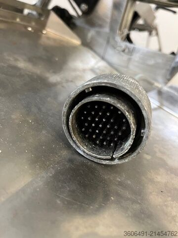 Meat processing machine Polyclip PDC 700 Halbautomatischer Clipper