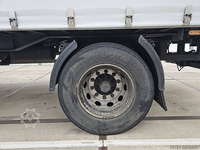 Autotransporter SYSTEM TRAILERS PS10 CITY NEW CURTAINS