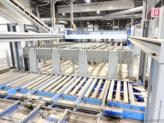 PLATTEN AUTEILSÄGE-HUBTISCHBESCHICKUNG HOLZMA (Homag group) HPL 400/43/16 PROFI