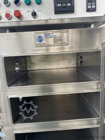 8 Sq. Foot, 3 Shelves Calmic Eurovent Stainless Steel Vacuum Shelf Dryer Stainless Steel Vacuum Shelf Dryer 8 Sq. Foot