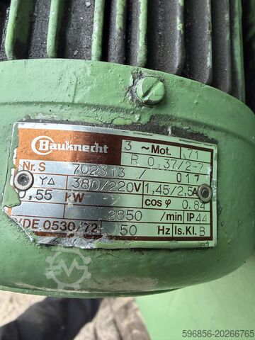 SCHWANOG "RAPID" SBM 63G screening machine with 2–15 mm screens – complete set Maszyna przesiewająca SCHWANOG „RAPID” SBM 63G z sitami 2–15 mm – komplet Maszyna przesiewająca SCHWANOG „RAPID” SBM 63G z sitami 2–15 mm – komplet