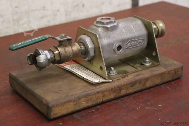 Oiler ASL INC Linienöler 15