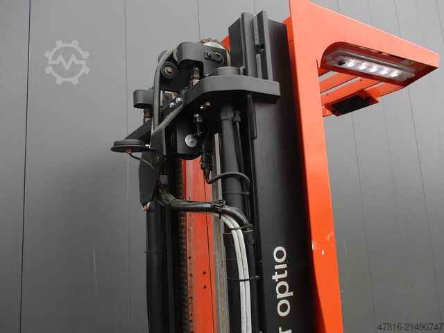 Hochhubkommissionierstapler TOYOTA OME 100M