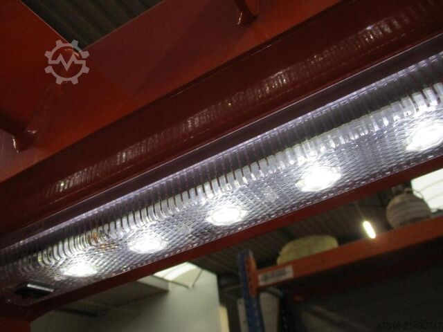 Hochhubkommissionierstapler TOYOTA OME 100M