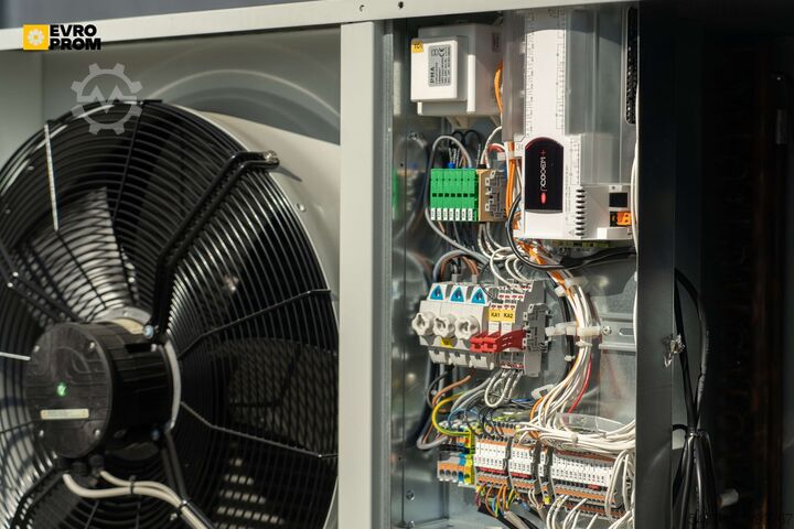 Kältemaschine New chiller CLIMAVENETA 27.7 KW | With warranty