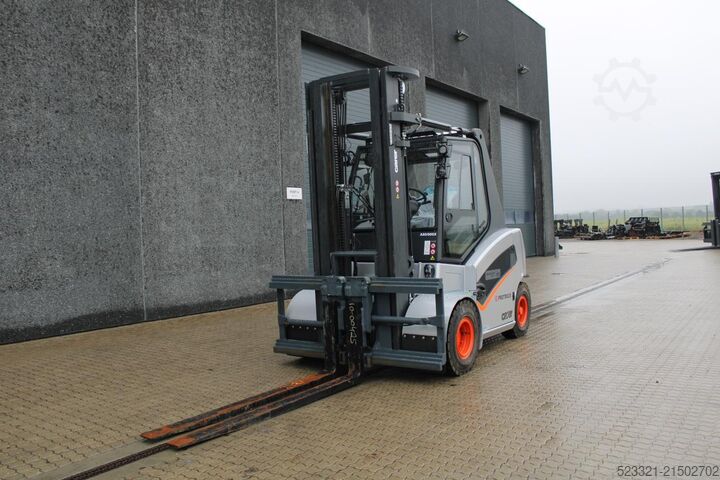 Electric 4-wheel Carer A80-900X