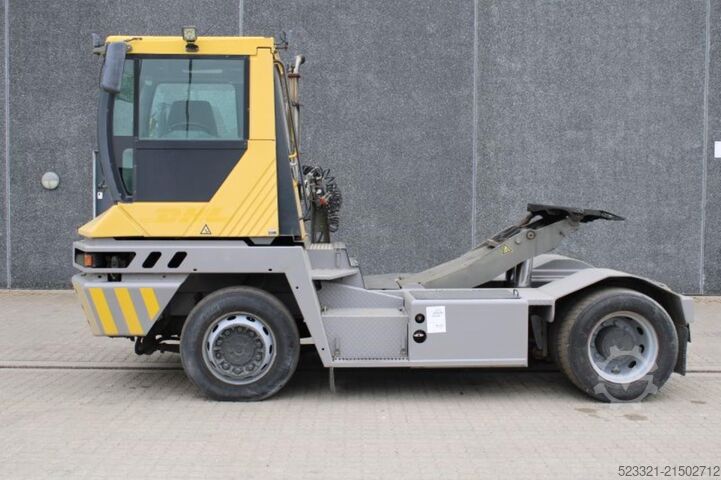 Terminal Tractor Terberg RT222