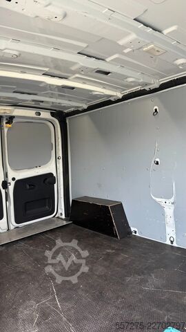 Panel van Renault Trafic Trafic 1.6 DCI T29L2H1COMEN