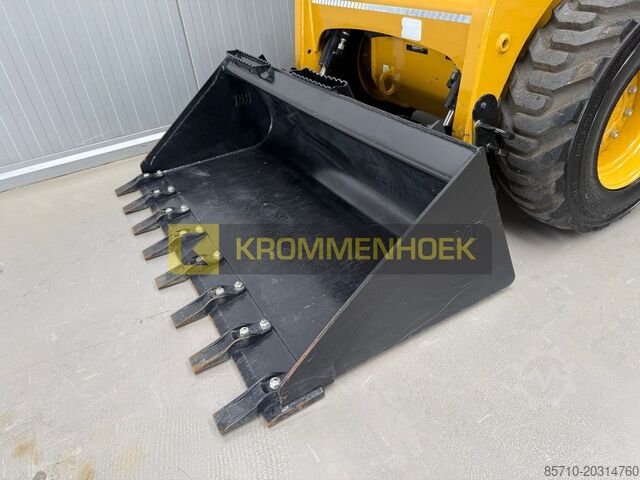 Wheel loader Caterpillar 216 B3