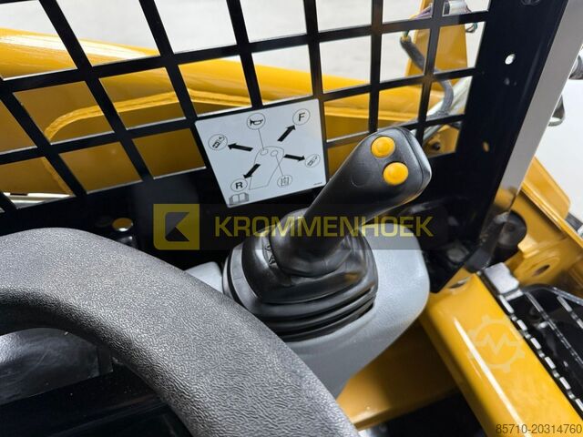 Wheel loader Caterpillar 216 B3