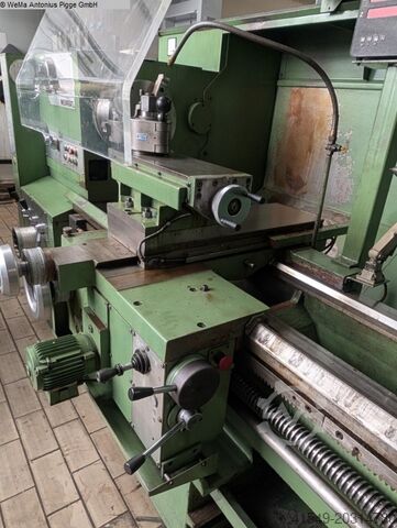Leit- und Zugspindeldrehmaschine WEIPERT Voest Alpine W802