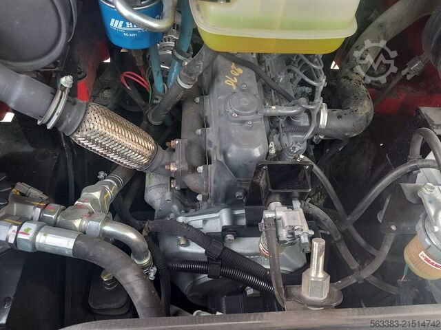 Geländestapler Manitou MC18.4 D