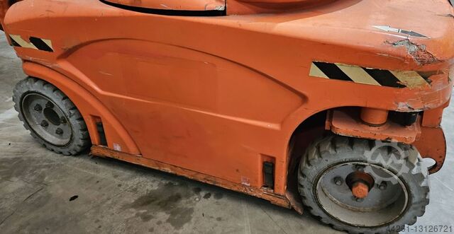 Teleskopbühne Arbeitsbühne JLG Toucan 1010