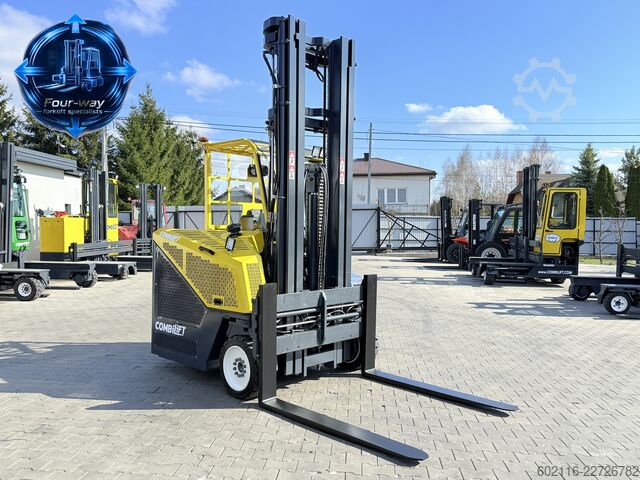 Vierwegestapler Combilift CB4000 GAS TRIPLEX 8500 FREE LIFT