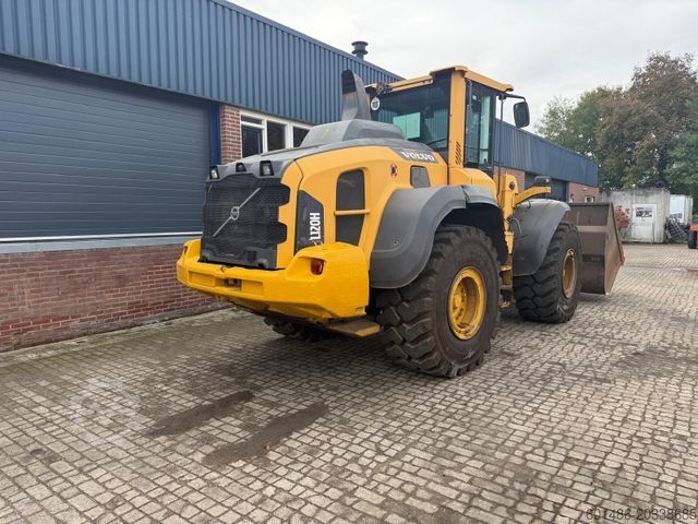 Radlader VOLVO L 120 H