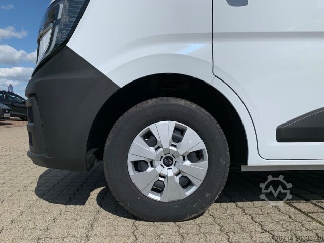 Panel van Renault Master L2H2 3,5t dCi 130 EXTRA NAVI+KAMERA+KLIMA