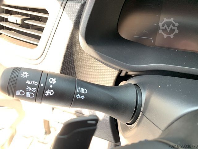 Panel van RENAULT Trafic KOMFORT L1H1 3,0t dCi 150 AUTOMATIK NAVI