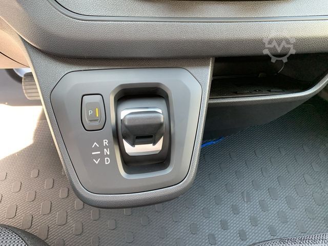 Panel van RENAULT Trafic KOMFORT L1H1 3,0t dCi 150 AUTOMATIK NAVI