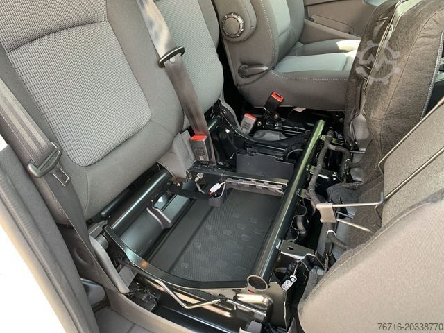 Panel van RENAULT Trafic KOMFORT L1H1 3,0t dCi 150 AUTOMATIK NAVI