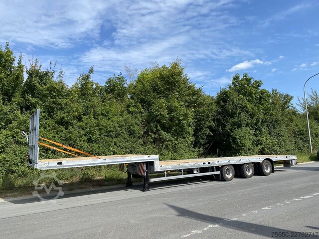 Low loader semitrailer Möslein ST 3-Plato 9,4  3 Achs Satteltieflader Plato 45 t GGfür Fertigteile, Baumaschinen oder Container