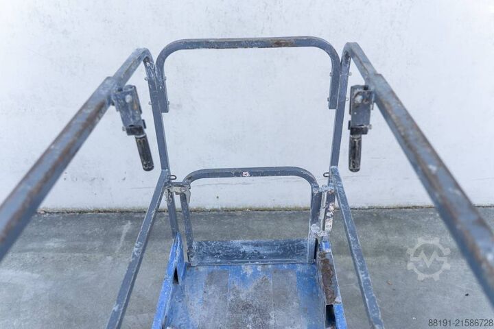 Scherenhebebühne Aichi SV 06