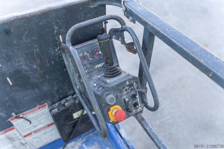 Scherenhebebühne Aichi SV 10