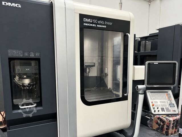 Universal machining center DECKEL MAHO DMU 50 eVo Linear