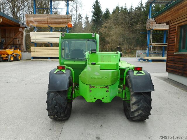Teleskoplader Merlo P28.8 ( 2,8t 8m ) 2x2 Meter