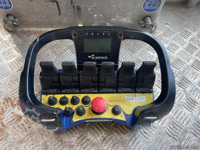 Gelenkteleskoparbeitsbühne Falcon Spider FS 330 Z