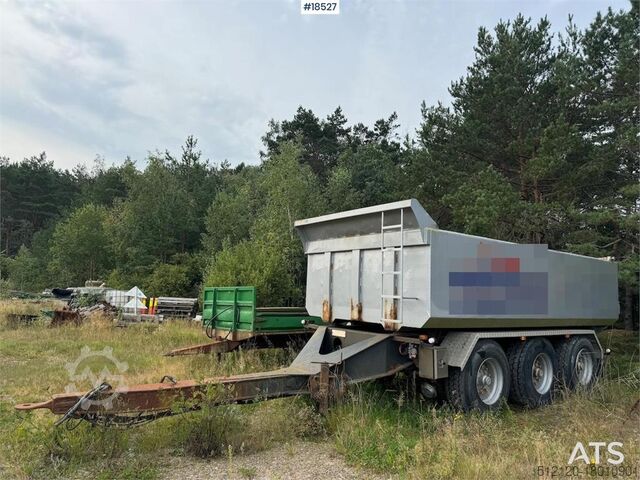 Kipper Renders trailer