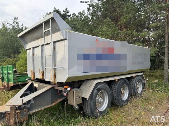 Kipper Renders trailer