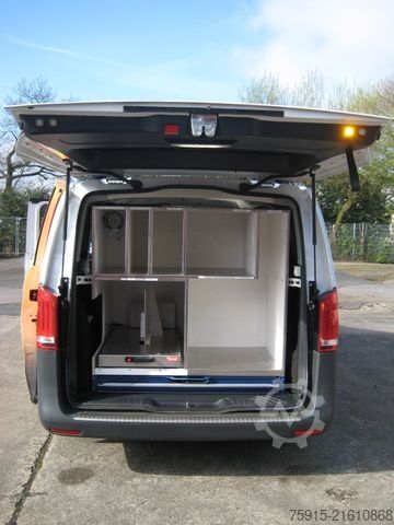 Feuerwehrfahrzeug MERCEDES-BENZ 119 CDI Vito lang 4matic Feuerwehr NEF Notarzt