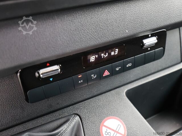 Panel van Mercedes-Benz Sprinter 317 CDI Kasten Hochdach Lang Navi Ka