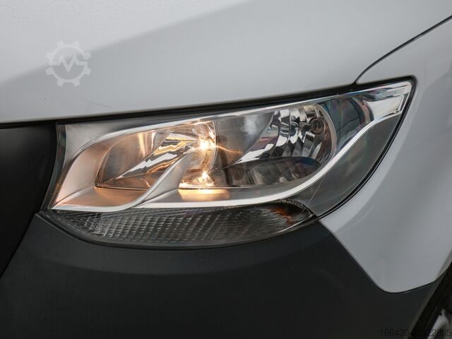 Panel van Mercedes-Benz Sprinter 317 CDI Kasten Hochdach Lang Navi Ka