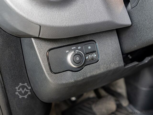 Panel van Mercedes-Benz Sprinter 315 CDI Kasten L2H2 AHK Stdhz. Navi