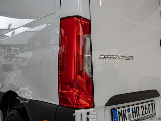 Panel van Mercedes-Benz Sprinter 315 CDI Kasten L2H2 AHK Stdhz. Navi