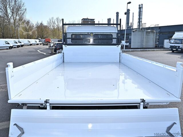 Van Mercedes-Benz Atego 821 K 4x2 Meiller TRIGENIUS 2x AHK Klima GSR