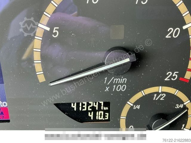 Motor coach MERCEDES-BENZ Tourismo L 17 RHD / 5 Sterne