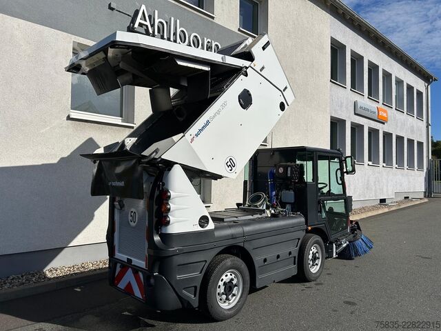Kehrmaschine Schmidt Swingo 200+