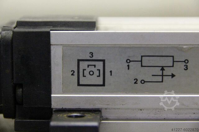 Digital scale 450 mm Novotechnik Battenfeld TLH 450