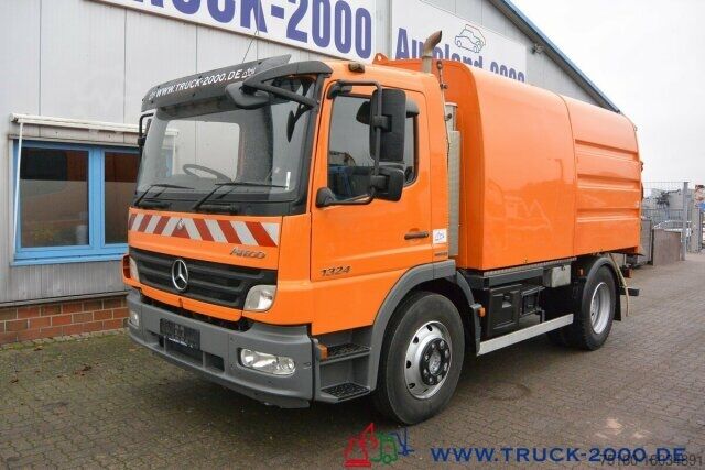 Road sweeper Mercedes-Benz Atego 1324 HSW Explorer 6 Hecksauger Vorsprühen
