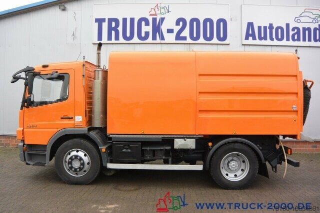 Road sweeper Mercedes-Benz Atego 1324 HSW Explorer 6 Hecksauger Vorsprühen