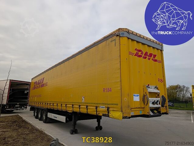 Sliding tarpaulins Krone 