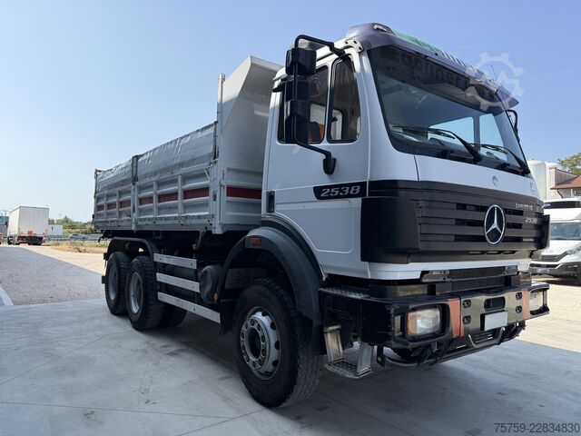 Kipper LKW Mercedes-Benz SK 2538K 6x4 Kipper 14cbm Manualgetriebe