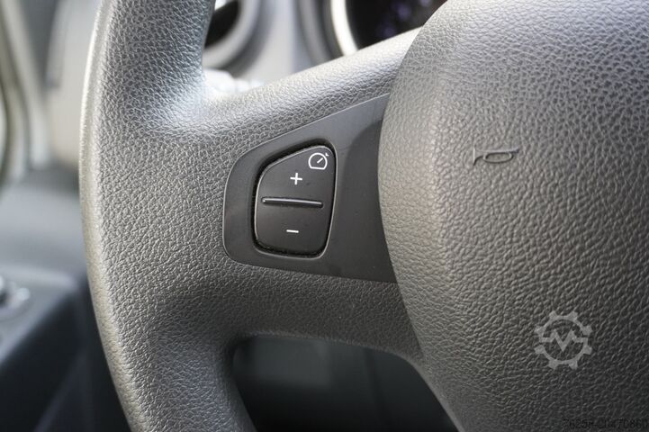 Kastenwagen Renault Trafic 2.0 dCi 120PK EURO 6 - Airco - Navi - Cr...