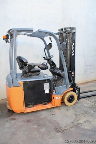Forklift Toyota 8FBE16T
